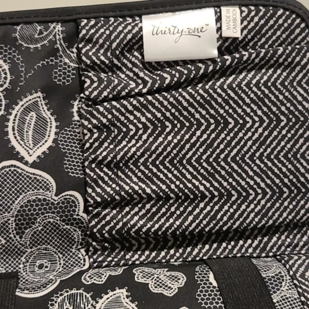 [Thirty-One] Makeup Bag